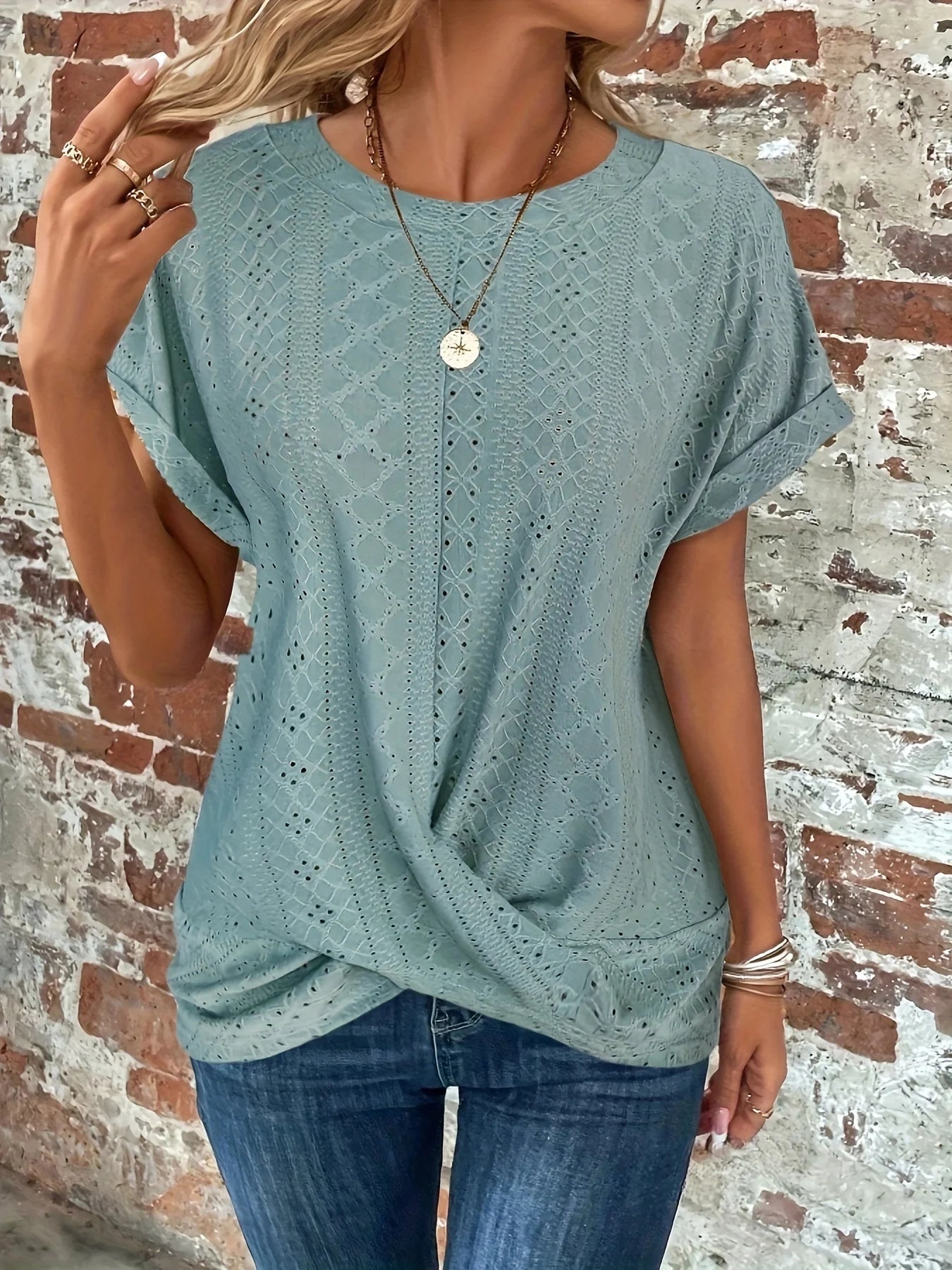 New Summer Elegant Solid T Shirts for Women Casual Fashion Crew Neck Knitted Tee Shirt Office Lady Basic Tops