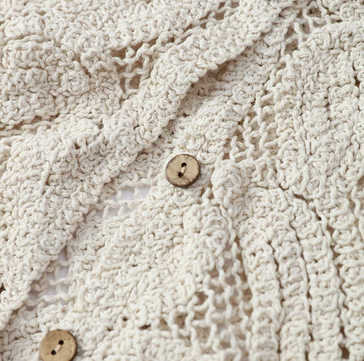 Elegant Beige Casual Hollow Out Shirts Women'S Vintage Hook Floral Lace Long Sleeve Button Blouse French Tops Blouses Clothes